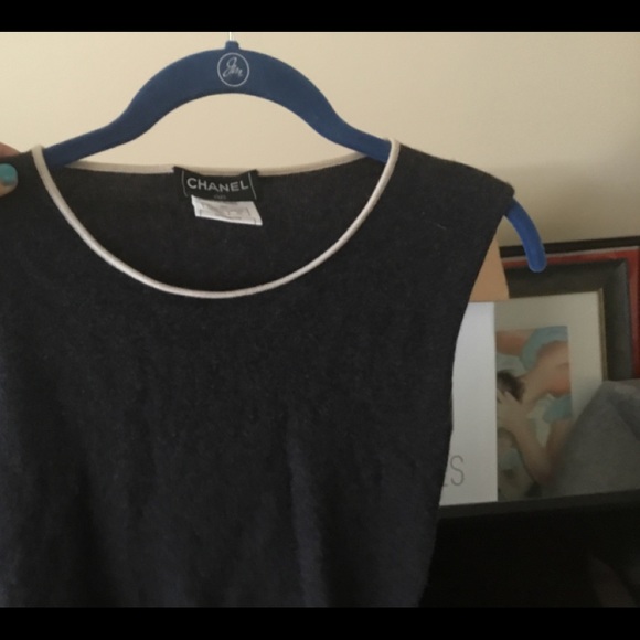 RARE CHANEL Charcoal Gray Sweater Cashmere/Silk BN - Picture 8 of 16